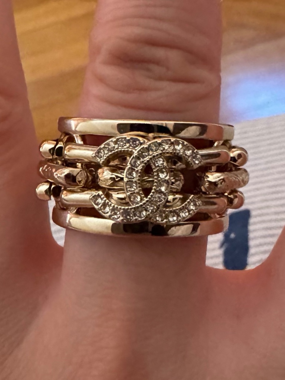 Super Rare New Classic Chanel CC Logo Crystal & Gold Ring size 6.5